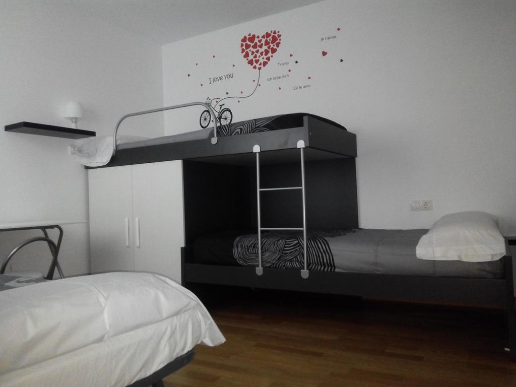 Apartamento La Rueda オリテ エクステリア 写真